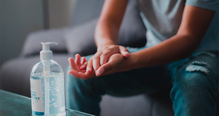 Gel desinfectante de manos: cómo hacerlo de forma casera
